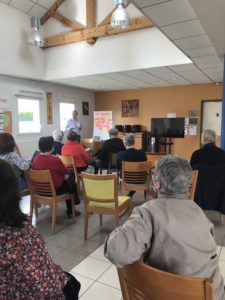 Réunion de lancement de l'étude d'opportunité avec les habitants âgés de la commune